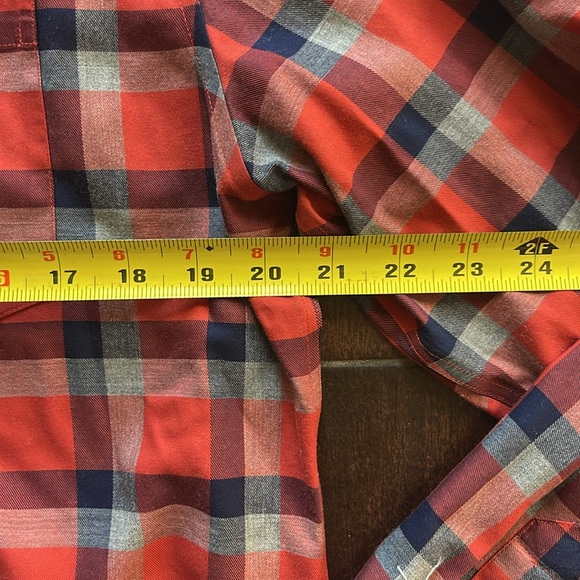 LL Bean plaid button down - M - Picture 3 of 4